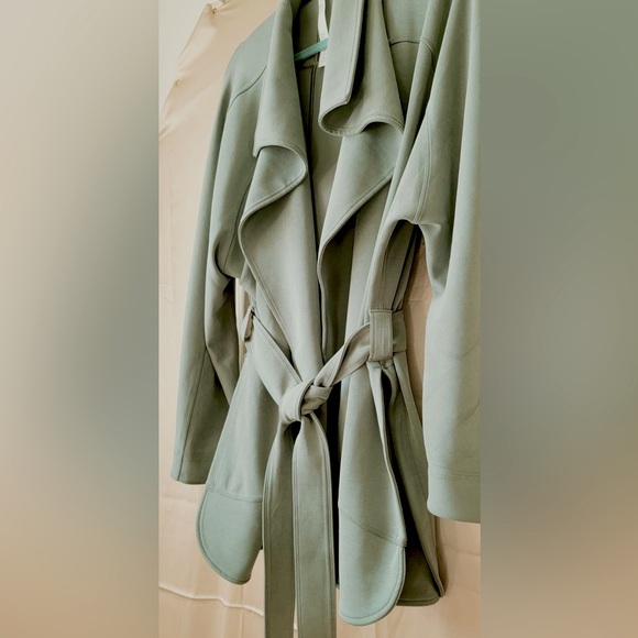 Lululemon✨UNWORN✨Softstreme Belted Wrap✨Grey Sage🦄RARE🦄 size XL/XXL - Picture 11 of 16